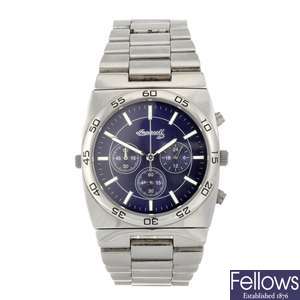 (207293992) A stainless steel quartz gentleman's Ingersoll reversible bracelet watch.