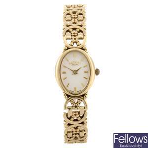 (702068701) A 9k gold quartz lady's Rotary bracelet watch.