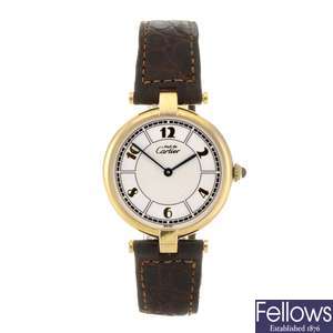 (121079869)  A gold plated quartz gentleman's Must De Cartier wrist watch.