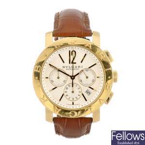 (118485-1-A) An 18k gold automatic chronograph gentleman's Bulgari Diagono wrist watch.