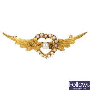 An early 20th century continental gold seed pearl brooch.