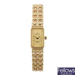 (107206093) A 9k gold quartz lady's Sovereign bracelet watch.