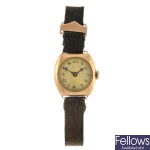 A 9ct gold manual wind lady's Buren wrist watch.
