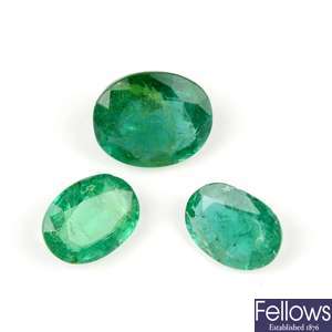 A selection of oval-shape emeralds.