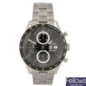 A stainless steel automatic chronograph gentleman's Tag Heuer Carrera bracelet watch.