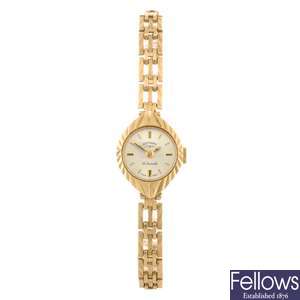 (0001322) A 9ct gold manual wind lady's Rotary bracelet watch.