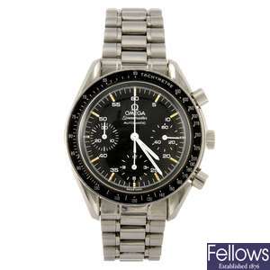 (0012907) A stainless steel automatic gentleman's Omega Speedmaster bracelet watch.