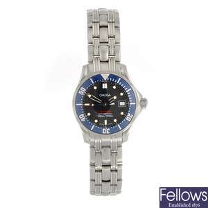 (301152872) A stainless steel quartz lady's Omega Seamaster bracelet watch.