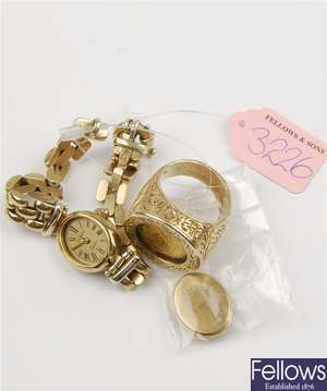 (220984353) ring mounted coin,  lady's gold watch