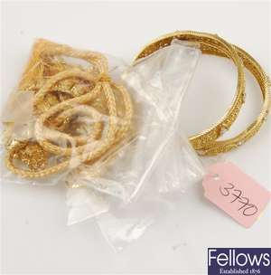 (814026612)  22ct item of jewellery, two assorted bangles, 22ct  fancy earrings, bracelet fancy neck