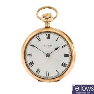 (942002947) A 9ct gold keyless wind open face fob watch with booch.