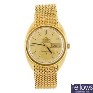 An 18k gold automatic gentleman's Omega Constellation bracelet watch.