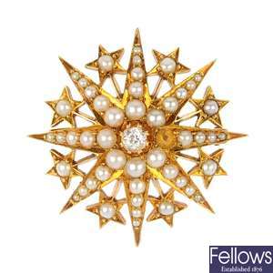 A late Victorian 18ct gold split pearl and diamond star brooch, circa 1880.