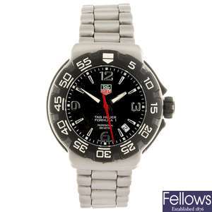 (934001256) A stainless steel quartz gentleman's Tag Heuer Formula 1 bracelet watch.