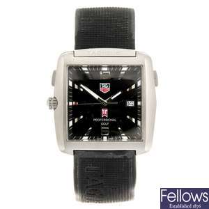 (703011070) A stainless steel quartz gentleman's Tag Heuer Golf wrist watch.