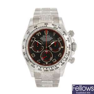 An 18k white gold automatic chronograph gentleman's Rolex Daytona wrist watch.