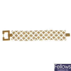 A 1970s 18ct gold bracelet. 