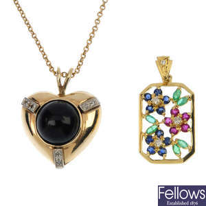 Two gem-set pendant.