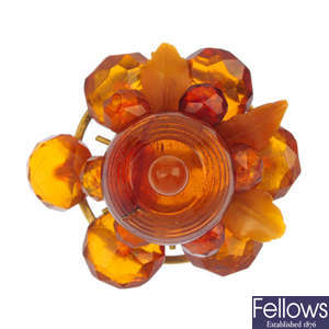 An early 20th century amber brooch.