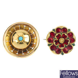 Two late 19th century gold brooches.