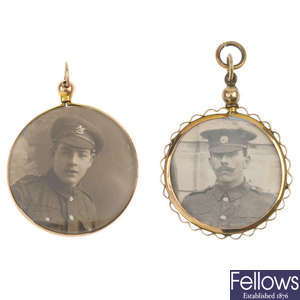 A selection of six mainly late 19th to early 20th century photograph pendants.