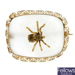 A selection of jewellery, to include stickpins, claw brooches and late 19th century brooches.