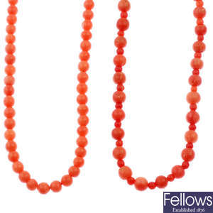 A coral bead necklace and bracelet