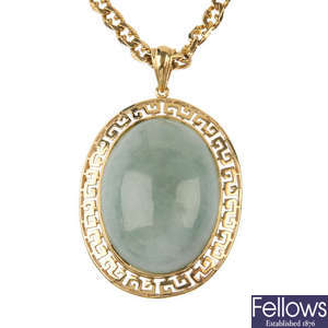 A 9ct gold hardstone pendant with chain.