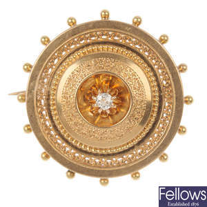 A late 19th century 18ct gold diamond brooch.
