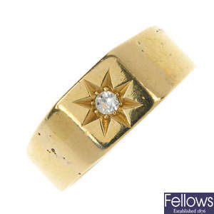 A gentleman's early 20th century 18ct gold diamond signet ring.