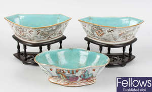 A pair of 19th century Chinese porcelain dishes