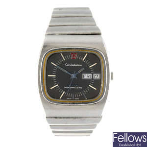 OMEGA - a gentleman's Constellation Megaquartz bracelet watch.