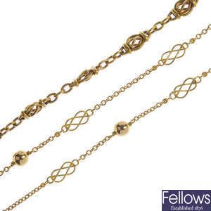 A fancy-link necklace and bracelet. 