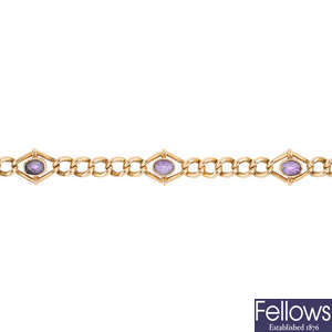 An early 20th century 9ct gold amethyst bracelet.