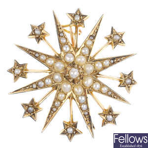 An early 20th century 9ct gold split pearl star brooch.