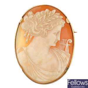 Four oval cameo brooches.