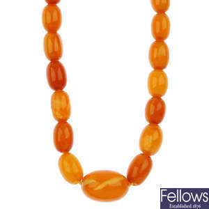 A natural amber bead necklace
