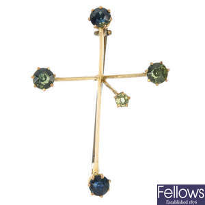 An early 20th century 15ct gold gem-set cross brooch and a pair of cufflinks.