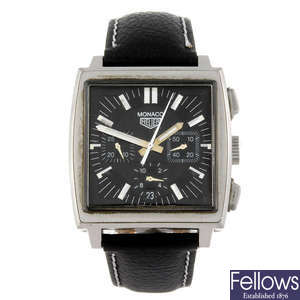 (935003069) TAG HEUER - a gentleman's re-edition Heuer Monaco chronograph wrist watch.