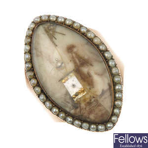 A George III gold split pearl memorial ring.