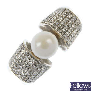 A 14ct gold cultured pearl and diamond ring.