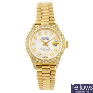 ROLEX - a lady's 18ct Oyster Perpetual Datejust bracelet watch. 