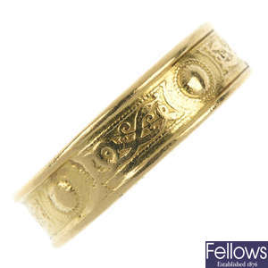 A decorative band ring.