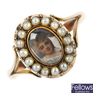 A late Victorian gold miniature portrait and split pearl ring.
