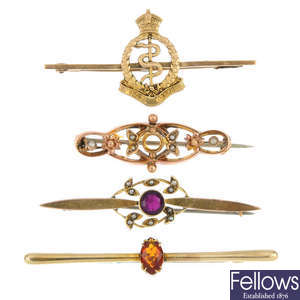 A selection of four early to mid 20th century bar brooches.