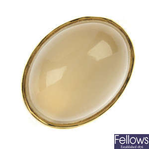 An 18ct gold moonstone single-stone ring.