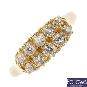 A late Victorian 18ct gold diamond ring.