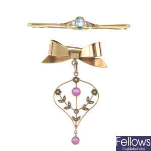 An early 20th century gold gem-set pendant and bar brooch.