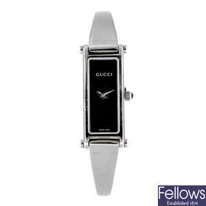 GUCCI - a lady's stainless steel 1500L bracelet watch.