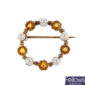 A 9ct gold citrine and seed pearl wreath brooch.